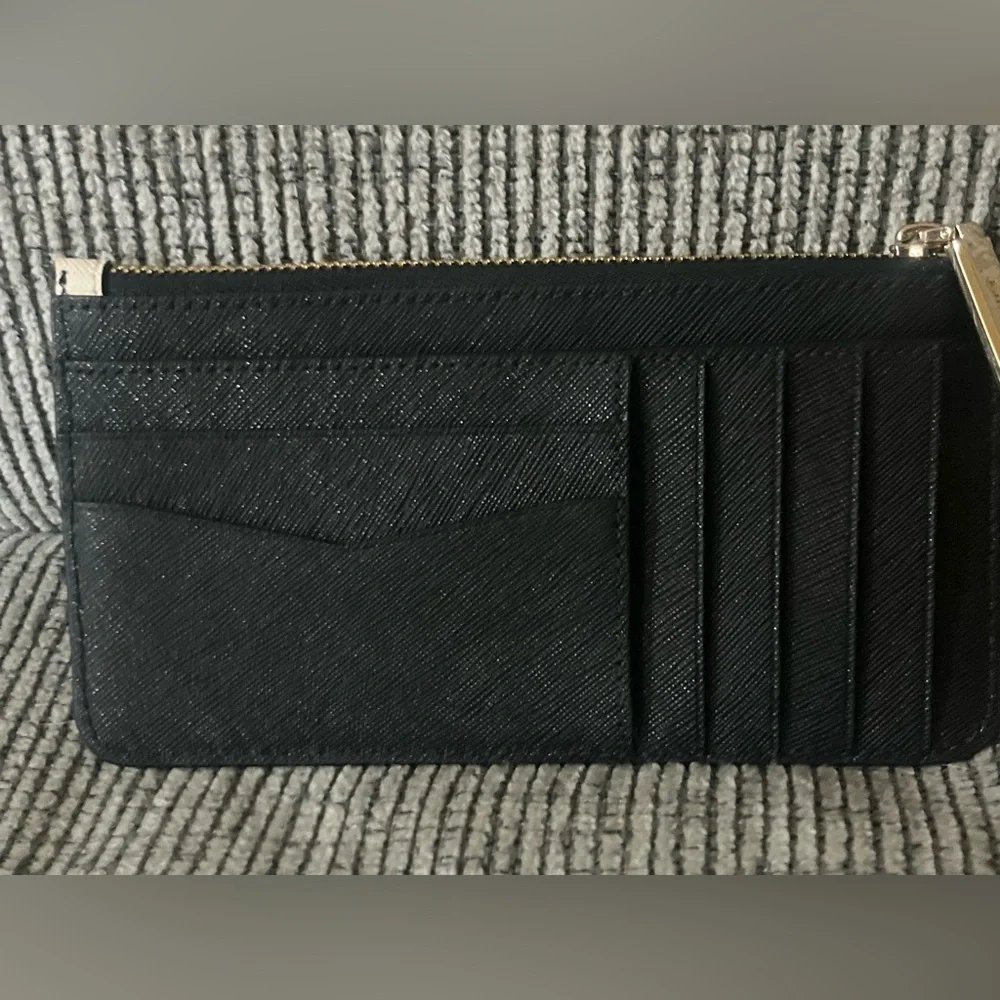 Kate Spade Black and Cream Pouch nwot